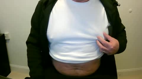 Snapshot of scotti30 chatting on 02-02-25, 09:08 Scott online show from 02-02-25, 09:08