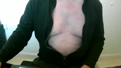 Snapshot of scotti30 chatting on 10-02-25, 07:48 Scott online show from 10-02-25, 07:48
