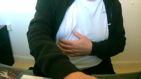 Snapshot of scotti30 chatting on 03-16-26, 10:19 Scott online show from 03-16-26, 10:19