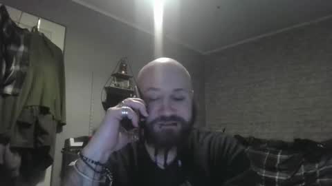 Snapshot of scottish_alien chatting on 04-06-26, 06:53 Richard James online show from 04-06-26, 06:53