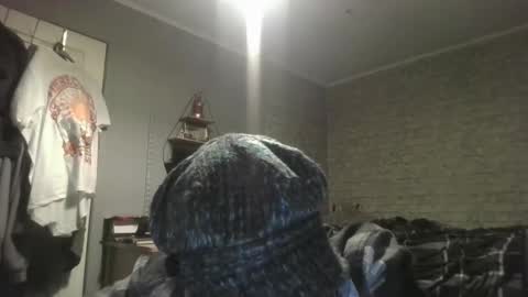 Snapshot of scottish_alien chatting on 04-09-26, 10:26 Richard James online show from 04-09-26, 10:26