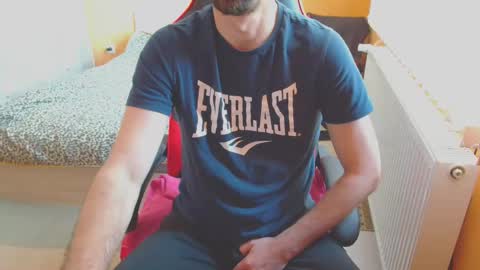 scotty_98 online show from 01-19-25, 01:01