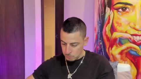 Snapshot of scotty_music chatting on 07-08-26, 12:26 Ricardo online show from 07-08-26, 12:26