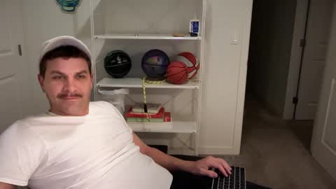 Snapshot of scottybeam chatting on 02-20-25, 10:16 Scotty online show from 02-20-25, 10:16