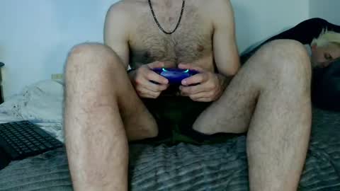 Snapshot of scottynuts chatting on 06-25-26, 05:56 Doc Scott online show from 06-25-26, 05:56