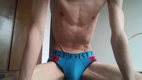 Snapshot of scrilex11 chatting on 02-15-25, 04:45 Scrilex11 online show from 02-15-25, 04:45