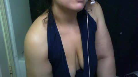 Snapshot of scumbagsmith chatting on 10-25-25, 01:51 Danni online show from 10-25-25, 01:51