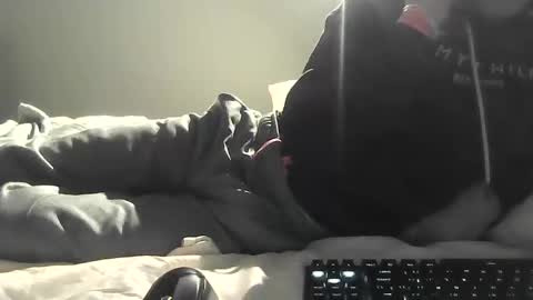 Snapshot of sdseventy chatting on 01-07-25, 05:33 ObvHype online show from 01-07-25, 05:33