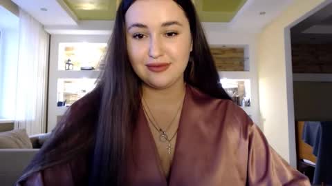 Snapshot of sea_cocktail chatting on 12-15-24, 12:49 Elizabeth  online show from 12-15-24, 12:49