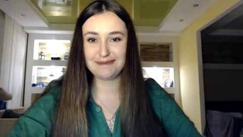 Snapshot of sea_cocktail chatting on 12-28-24, 04:52 Elizabeth  online show from 12-28-24, 04:52