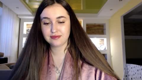 Snapshot of sea_cocktail chatting on 01-13-25, 01:28 Elizabeth  online show from 01-13-25, 01:28