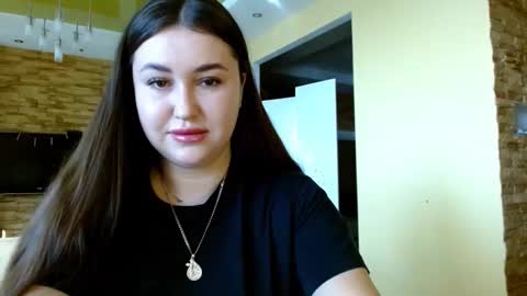 Elizabeth  online show from 01-19-26, 08:51