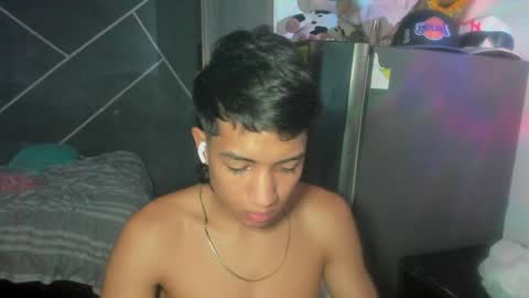 Snapshot of sean_scoth2 chatting on 12-27-24, 09:11 Sean Scoth online show from 12-27-24, 09:11