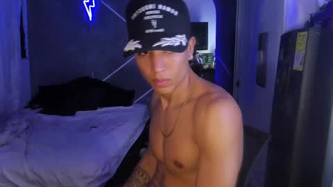 Snapshot of sean_scoth2 chatting on 02-19-25, 05:49 Sean Scoth online show from 02-19-25, 05:49