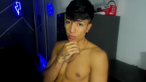 Snapshot of sean_scoth2 chatting on 02-25-25, 10:15 Sean Scoth online show from 02-25-25, 10:15