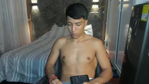 Snapshot of sean_scoth2 chatting on 09-11-25, 09:37 Sean Scoth online show from 09-11-25, 09:37