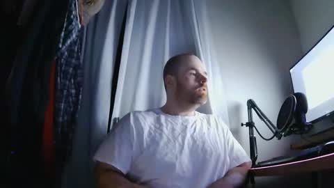 Snapshot of seanv24 chatting on 12-22-25, 03:47 seanv26 online show from 12-22-25, 03:47