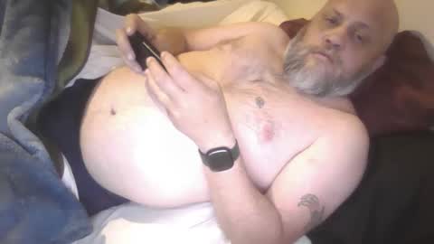 Snapshot of seasoned_silver_daddy chatting on 03-29-26, 02:33 seasoned_silver_daddy online show from 03-29-26, 02:33