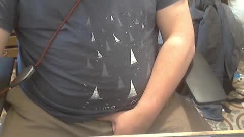 Snapshot of seathrough chatting on 01-16-26, 09:35 Falco J online show from 01-16-26, 09:35