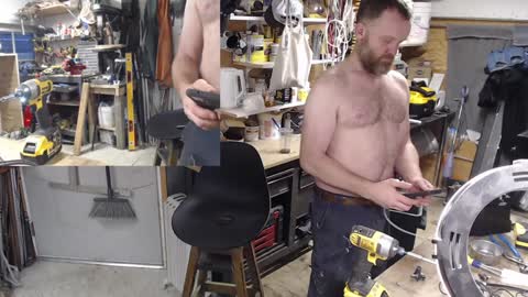 Seattlemanwhore online show from 12-17-24, 05:15