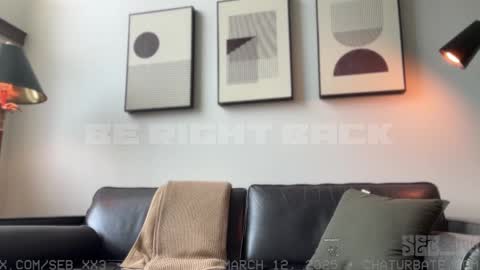 Snapshot of seb_tv chatting on 03-12-25, 02:01 Sebastian online show from 03-12-25, 02:01