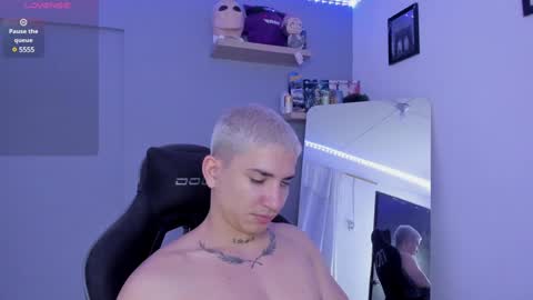 Sebastin online show from 01-25-25, 04:13