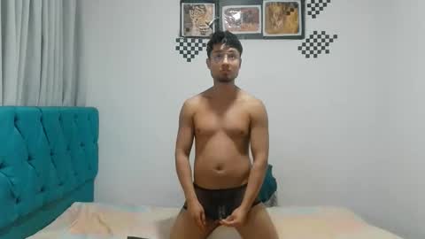 SEBASTIAN online show from 01-13-26, 01:22