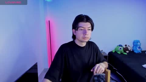 SEBASTIAN online show from 02-04-25, 10:45