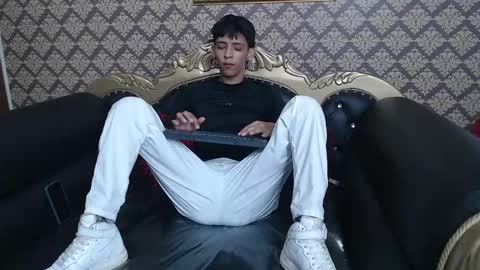 Snapshot of sebas_cat chatting on 09-30-25, 08:58 Sebastian Alvarez online show from 09-30-25, 08:58