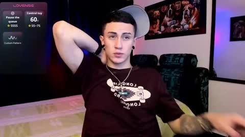 Snapshot of sebas_maverick chatting on 11-20-25, 10:31 Sebastian online show from 11-20-25, 10:31