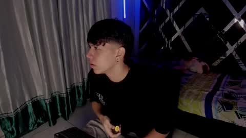 sebas_pretty7 online show from 12-19-25, 12:23