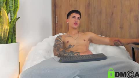 sebastian online show from 03-07-26, 01:57