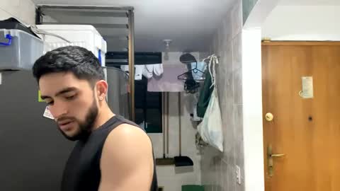 Snapshot of sebas_williams chatting on 09-17-25, 11:39 Sebastian online show from 09-17-25, 11:39