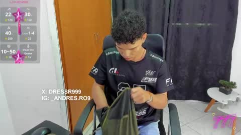 Snapshot of sebascuterouss chatting on 06-07-26, 01:48 sebas 3 online show from 06-07-26, 01:48