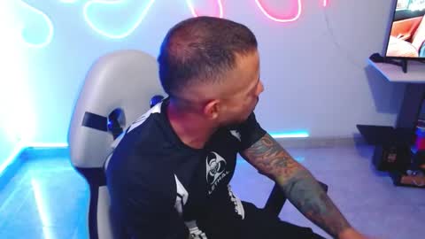 Sebastian online show from 11-09-25, 09:24