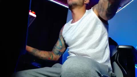 Sebastian online show from 01-18-26, 12:31