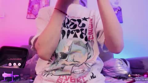 Snapshot of sebastianhilton chatting on 02-21-26, 01:01 . INDEPENDENT MODEL online show from 02-21-26, 01:01