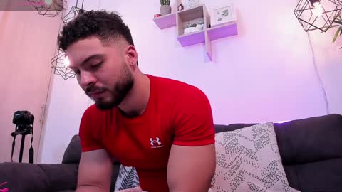 Instagram jeanpaulfit  online show from 12-20-24, 08:01