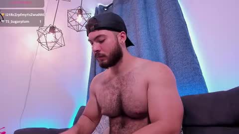 Instagram jeanpaulfit  online show from 02-10-25, 04:58