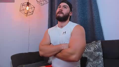 Instagram jeanpaulfit  online show from 03-21-26, 11:08