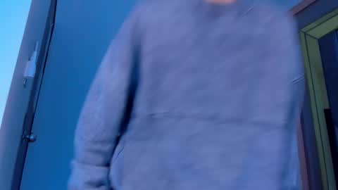 Sebastian online show from 11-06-25, 04:02