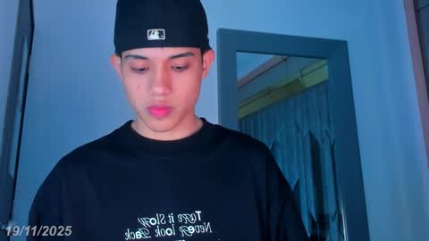 Sebastian online show from 11-19-25, 08:31