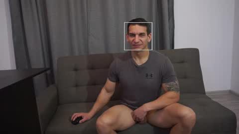 Snapshot of sebhastian2222 chatting on 02-14-25, 08:10 Lucian online show from 02-14-25, 08:10