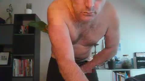 Snapshot of sebix9206 chatting on 01-17-25, 11:49 sebix9206 online show from 01-17-25, 11:49