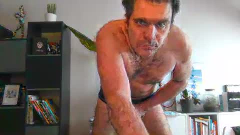 Snapshot of sebix9206 chatting on 01-31-25, 12:18 sebix9206 online show from 01-31-25, 12:18