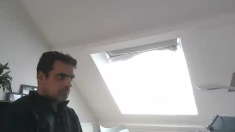 Snapshot of sebix9206 chatting on 10-20-25, 10:05 sebix9206 online show from 10-20-25, 10:05