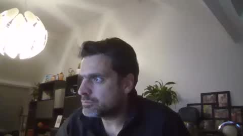 Snapshot of sebix9206 chatting on 10-28-25, 09:06 sebix9206 online show from 10-28-25, 09:06