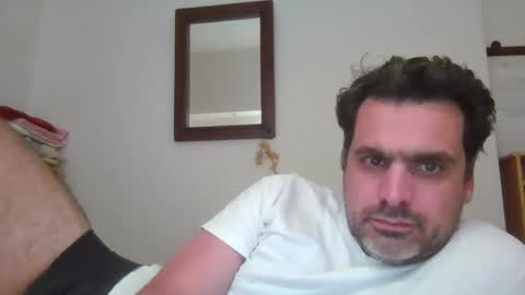 Snapshot of sebix9206 chatting on 11-09-25, 10:19 sebix9206 online show from 11-09-25, 10:19