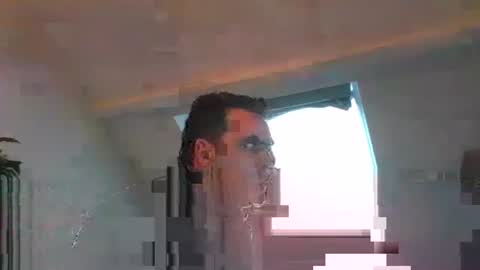 Snapshot of sebix9206 chatting on 11-28-25, 08:17 sebix9206 online show from 11-28-25, 08:17