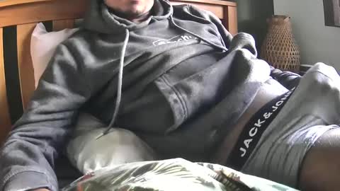 Snapshot of sebligan20 chatting on 03-01-25, 04:22 sebligan20 online show from 03-01-25, 04:22